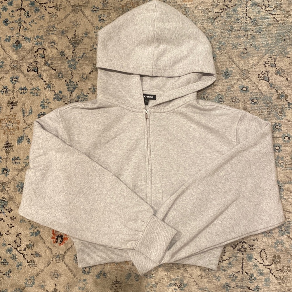 Cropped zip up